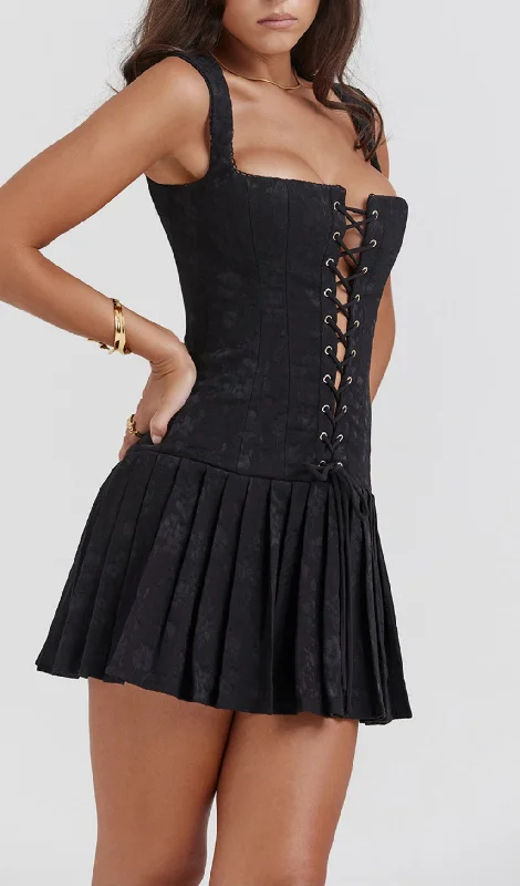 LACE-UP MINI DRESS IN BLACK