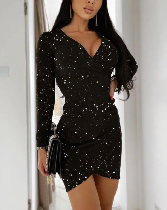 Amy Fashion - Plain V-Neck Glitter Long Sleeve Ruched Bodycon Evening Mini Dress