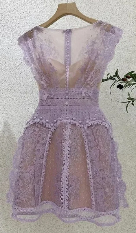 SLEEVELESS LACE A-LINE MINI DRESS IN LILAC