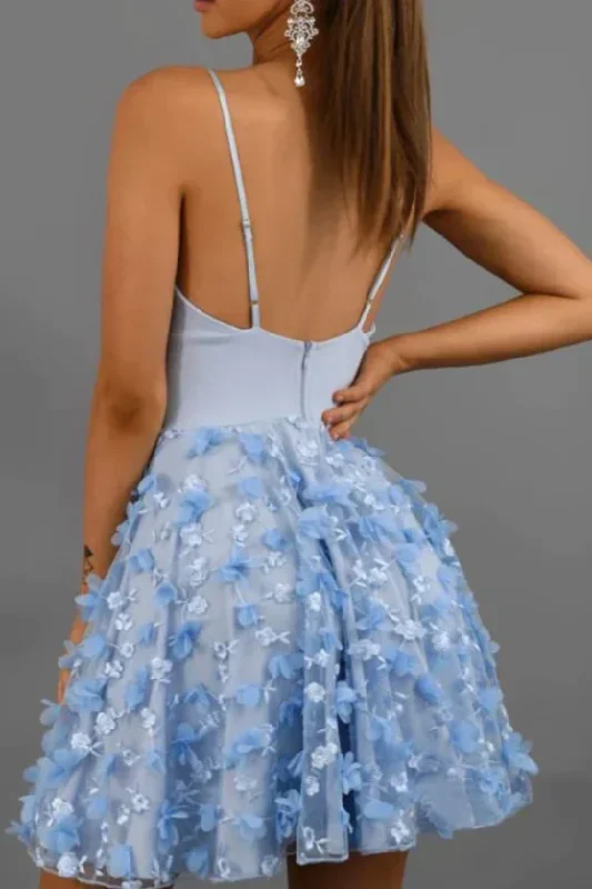 a-line-v-neck-spaghetti-straps-light-blue-lace-above-knee-homecoming-dresses-short-prom-dresses