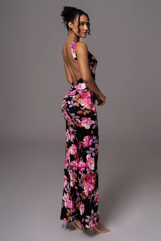 black-floral-jluxbasix-front-and-center-maxi-dress