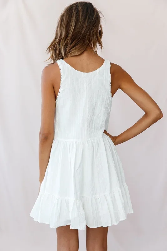 heather-round-neck-swing-dress-white