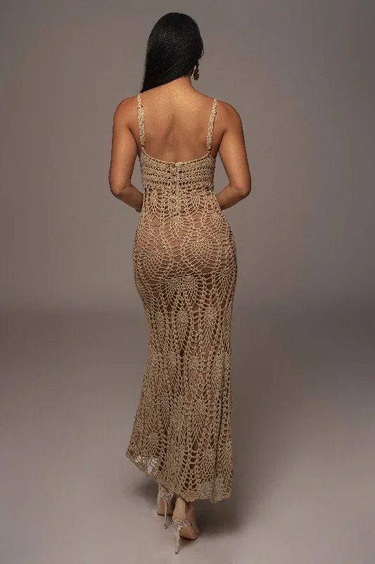 mocha-great-escape-crochet-maxi-dress