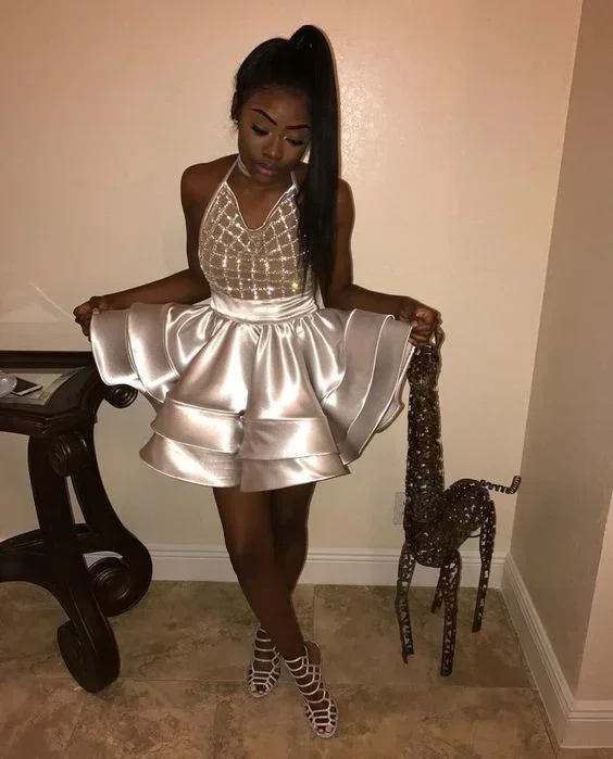 Silver Ball Gown Satin Mini Short Homecoming Dresses Halter Tiered Simple Black Girl African Girl Short Prom Dresses Cocktail Gowns