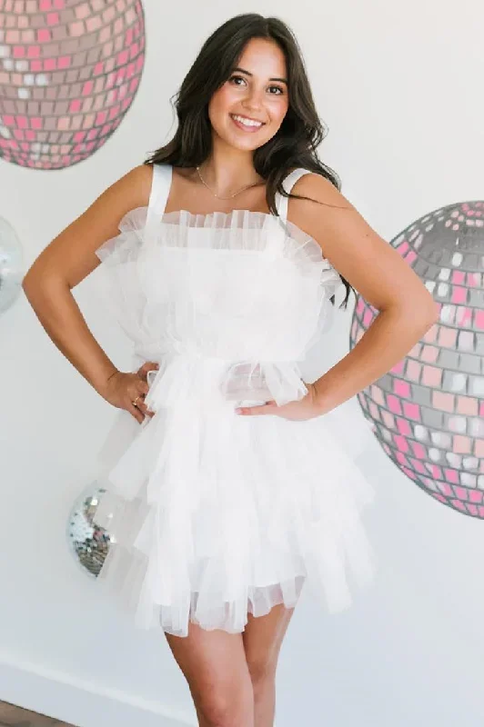 square-neck-white-tiered-tulle-a-line-homecoming-dress