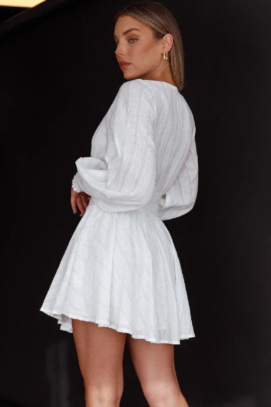 sweet-escape-lantern-sleeve-pintuck-dress-white