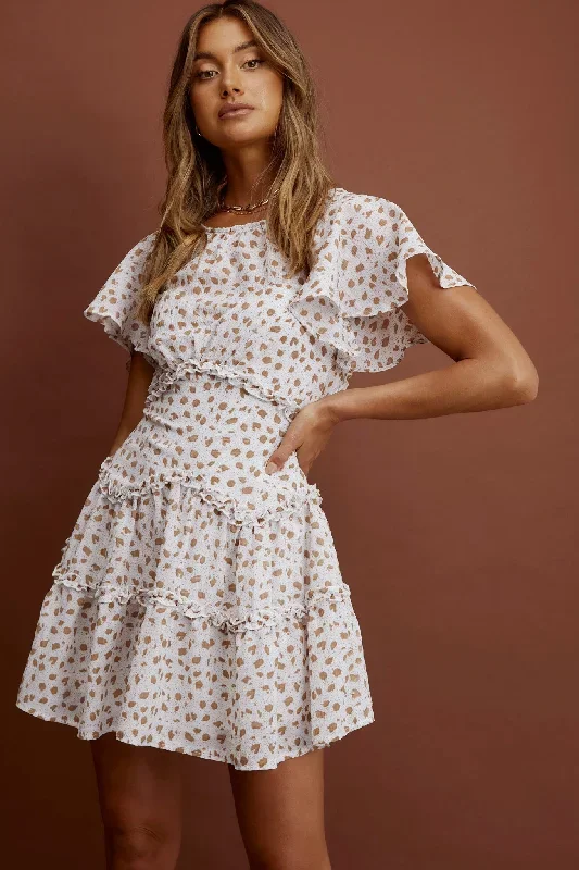 Tres Chic Flutter Sleeve Frill Trim Dress Spotted White